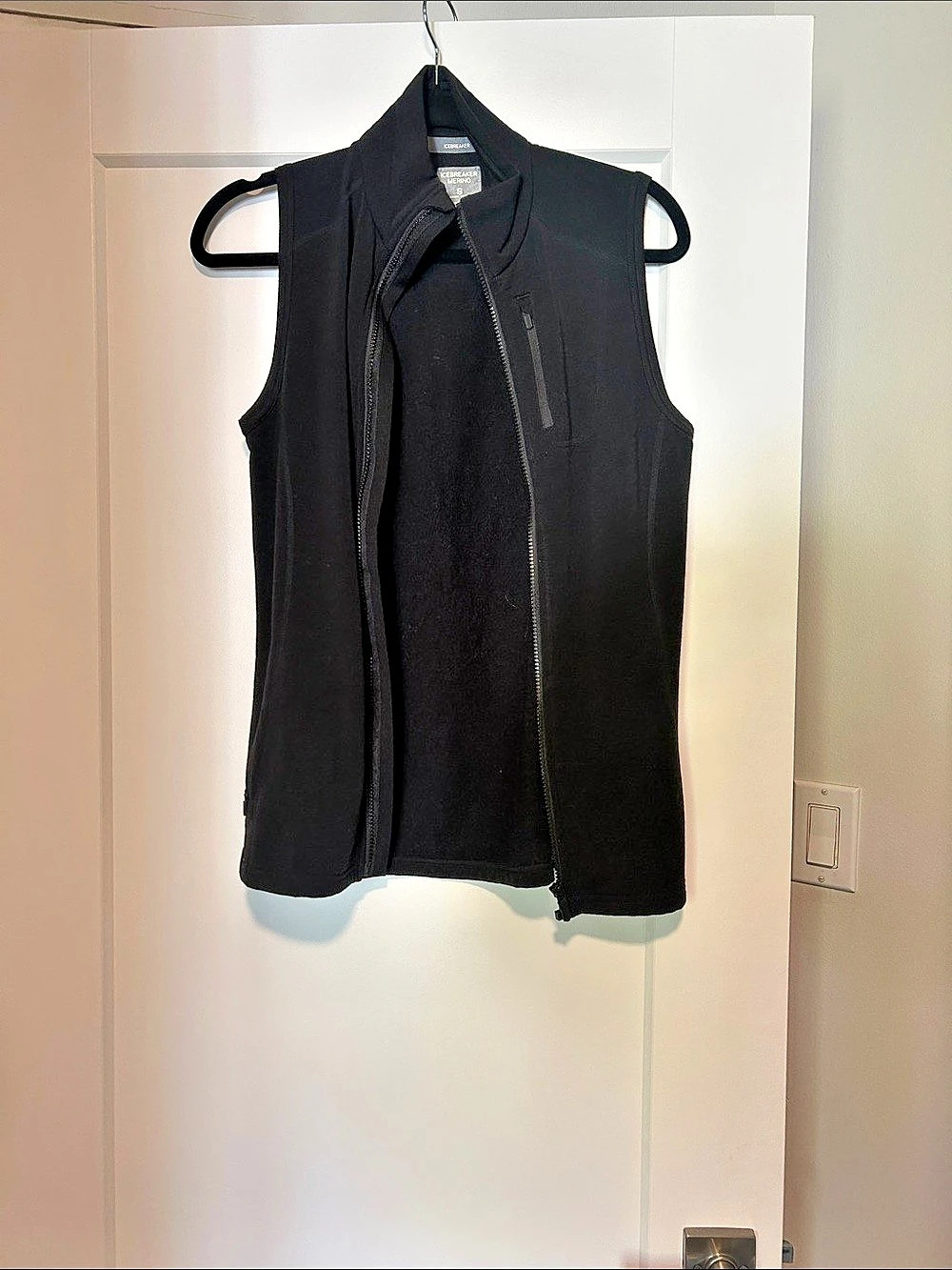 Icebreaker Merino Women'Small Vest Black Small Like New